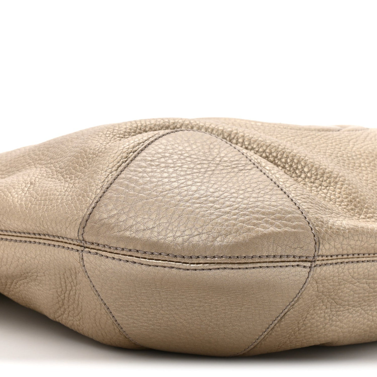 Metallic Pebbled Calfskin Medium Soho Chain Hobo Golden Beige