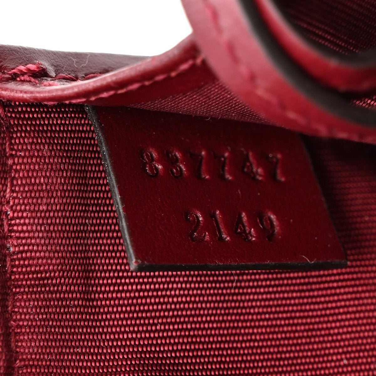 Lambskin Matelasse GG Marmont Zip Key Pouch Rosso Ancora