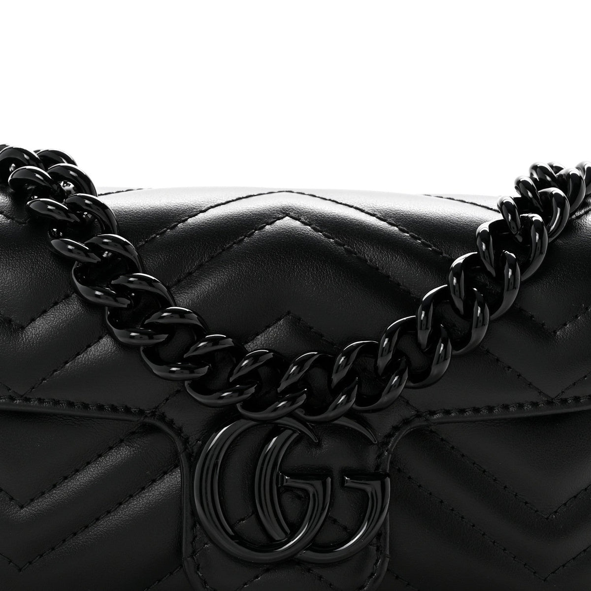Calfskin Matelasse Monochrome GG Marmont Chain Belt Bag Black