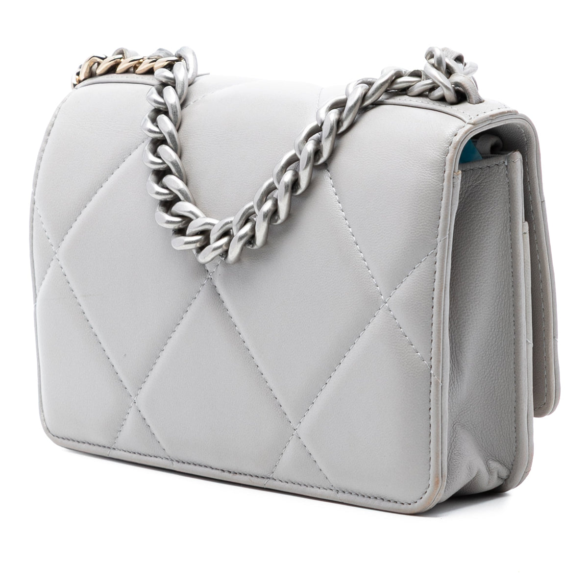 19 Wallet on Chain Quilted Lambskin