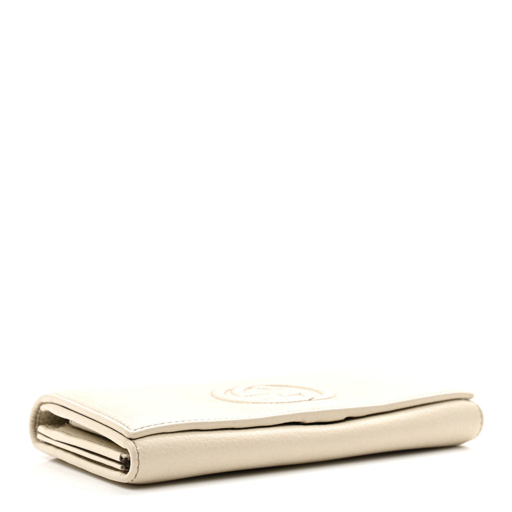 Pebbled Calfskin Large Soho Continental Wallet Off White