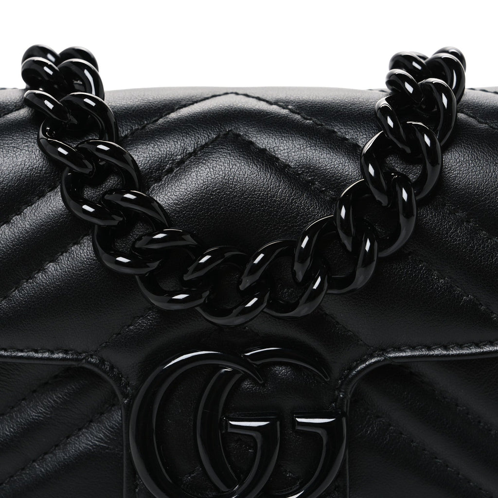 Calfskin Matelasse Monochrome GG Marmont Chain Belt Bag Black