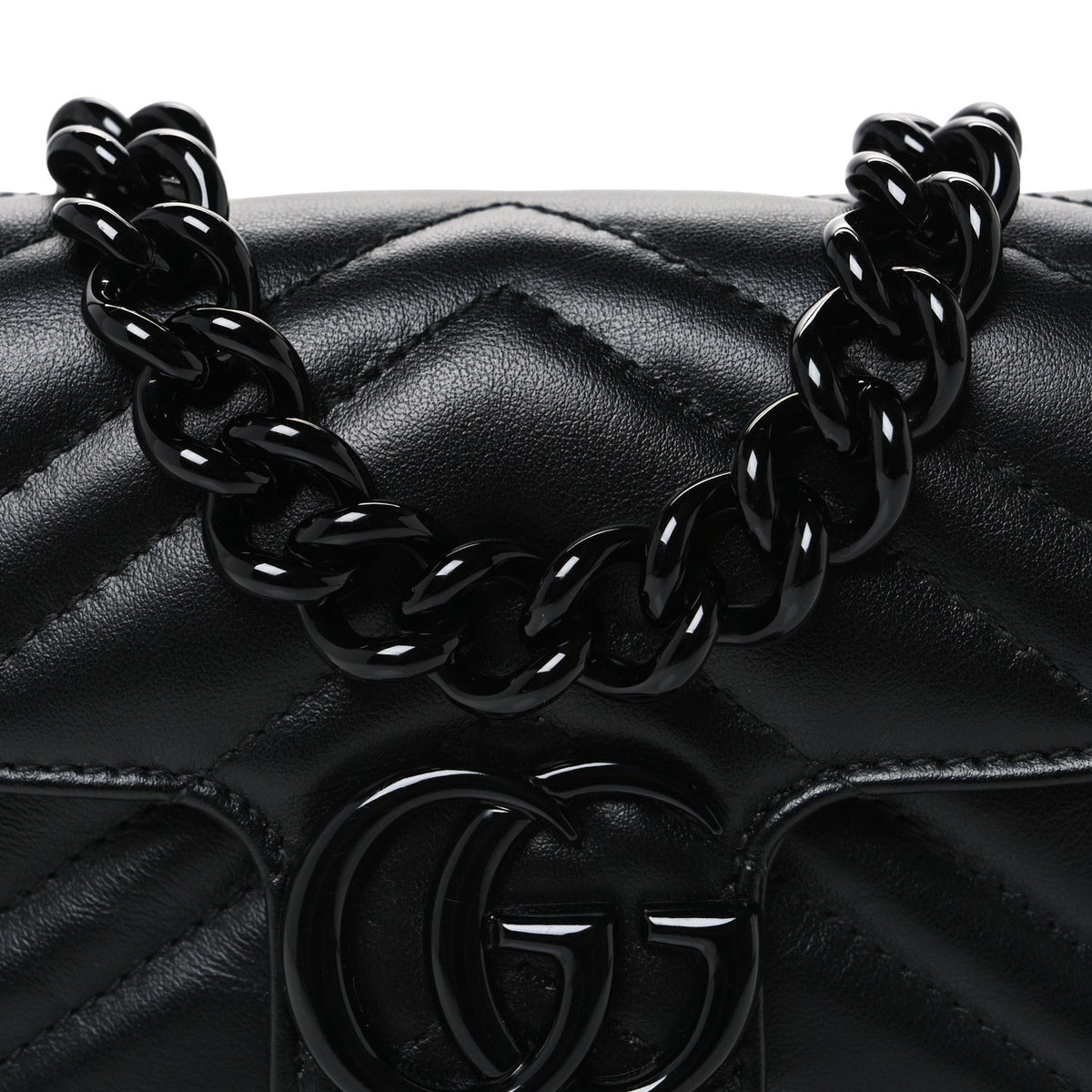 Calfskin Matelasse Monochrome GG Marmont Chain Belt Bag Black