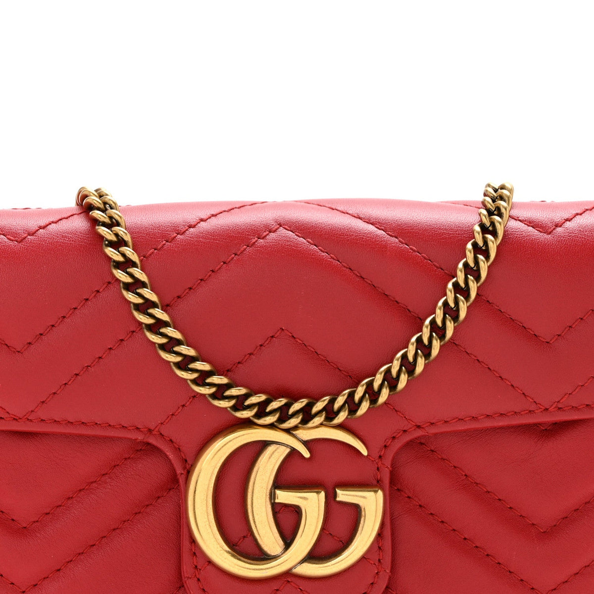 Calfskin Matelasse Super Mini GG Marmont Shoulder Bag Hibiscus Red