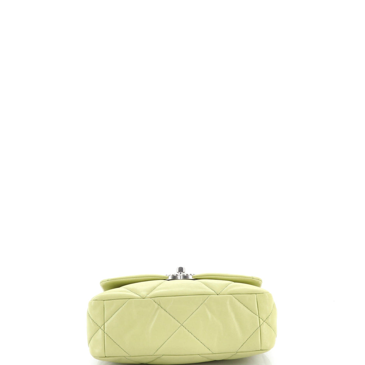 19 Flap Bag Quilted Leather Medium