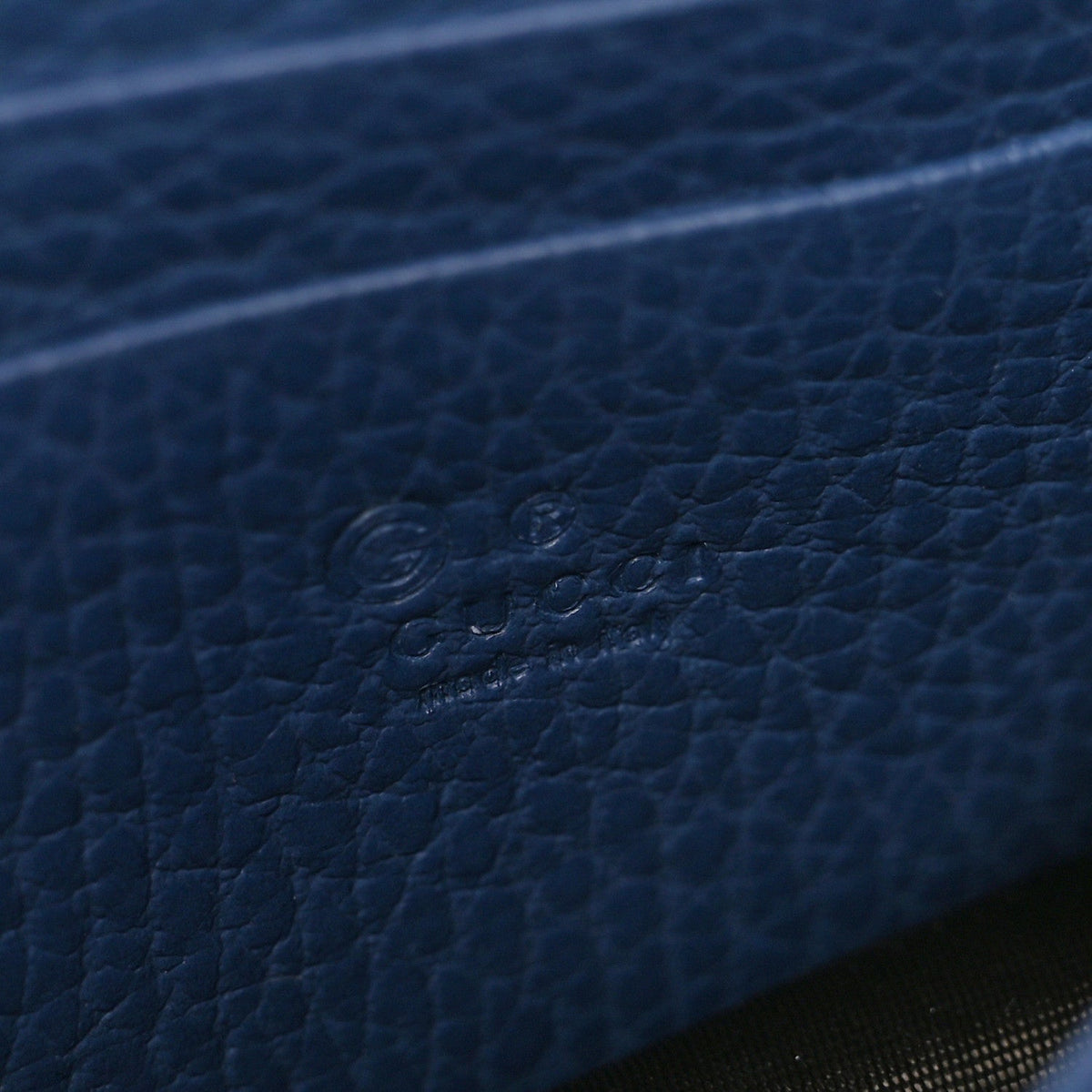 Dollar Calfskin Interlocking G Chain Wallet Caspian