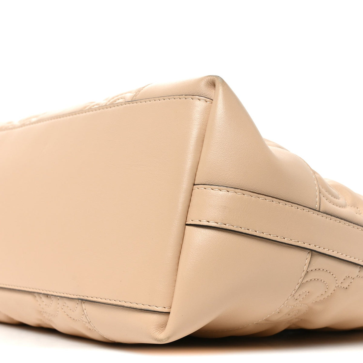 Calfskin GG Matelasse Medium Ophidia Shopping Tote Beige