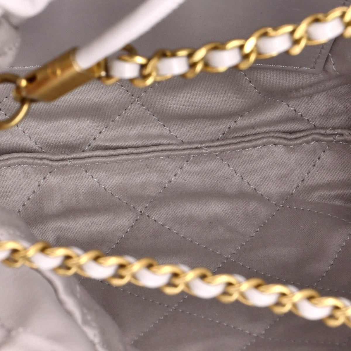 22 Chain Hobo Quilted Calfskin Mini