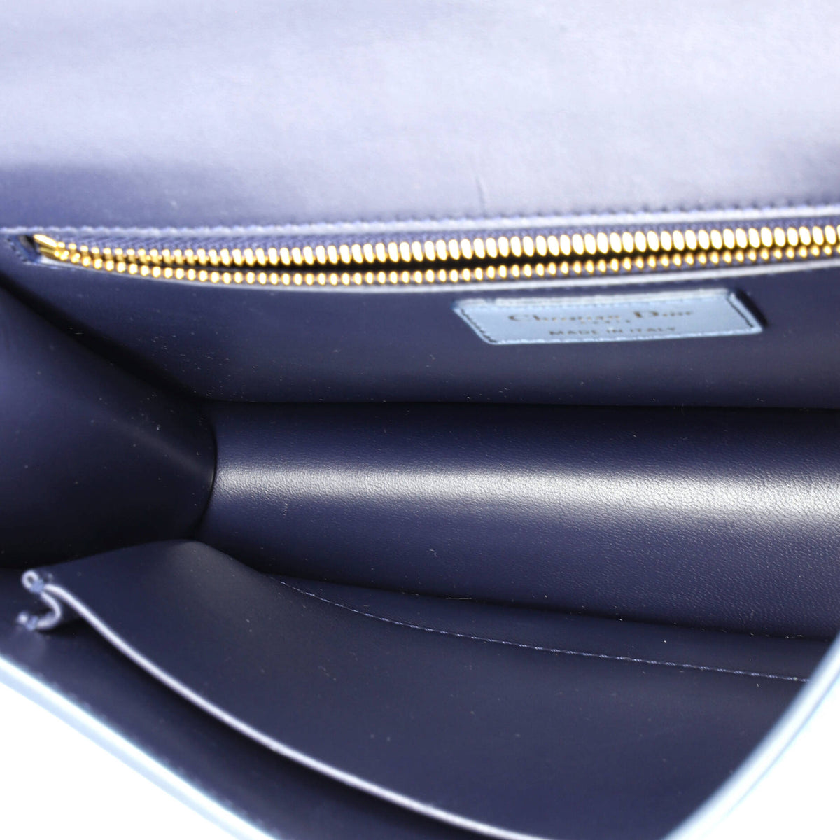 30 Montaigne Flap Bag Gradient Leather