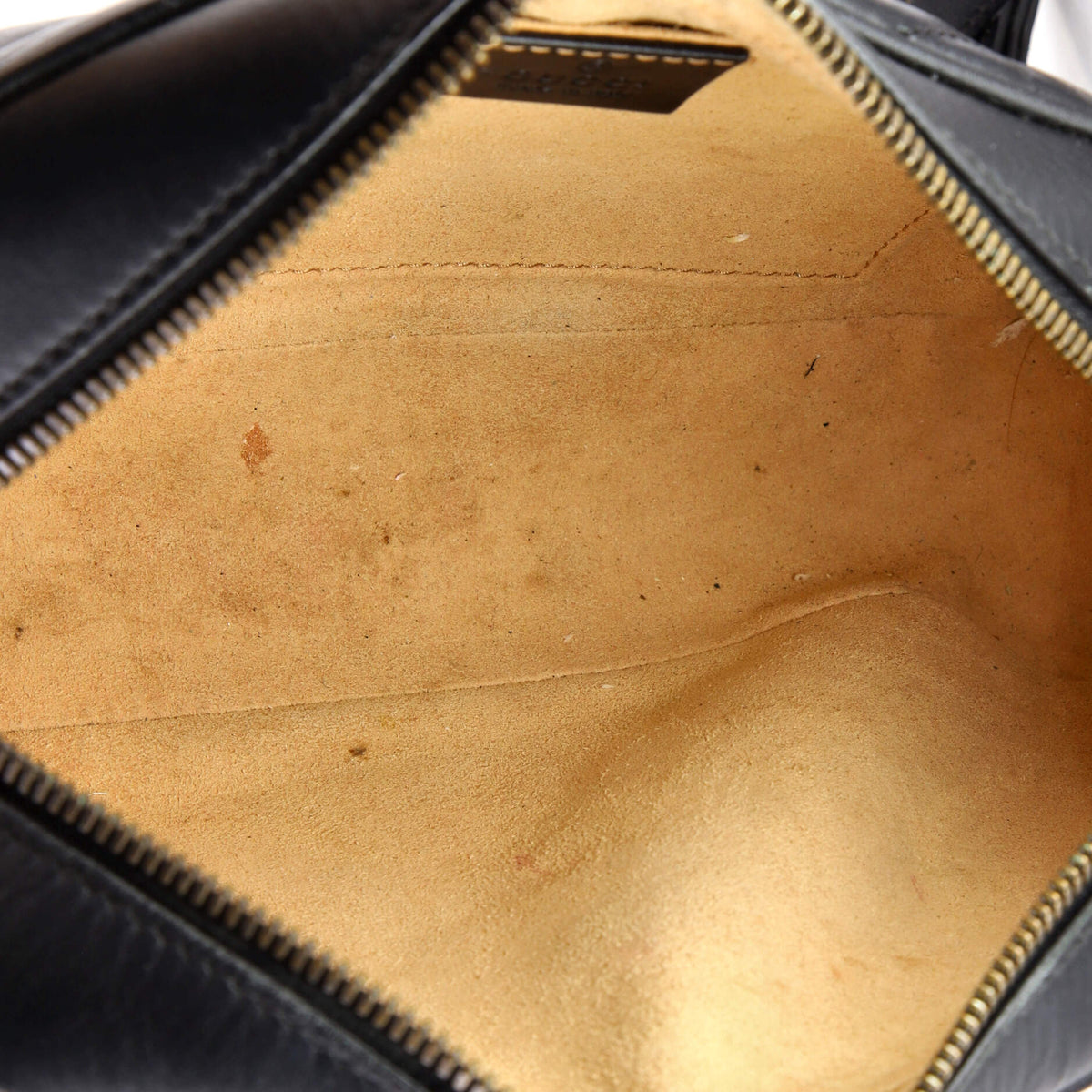 GG Marmont Shoulder Bag Matelasse Leather Small