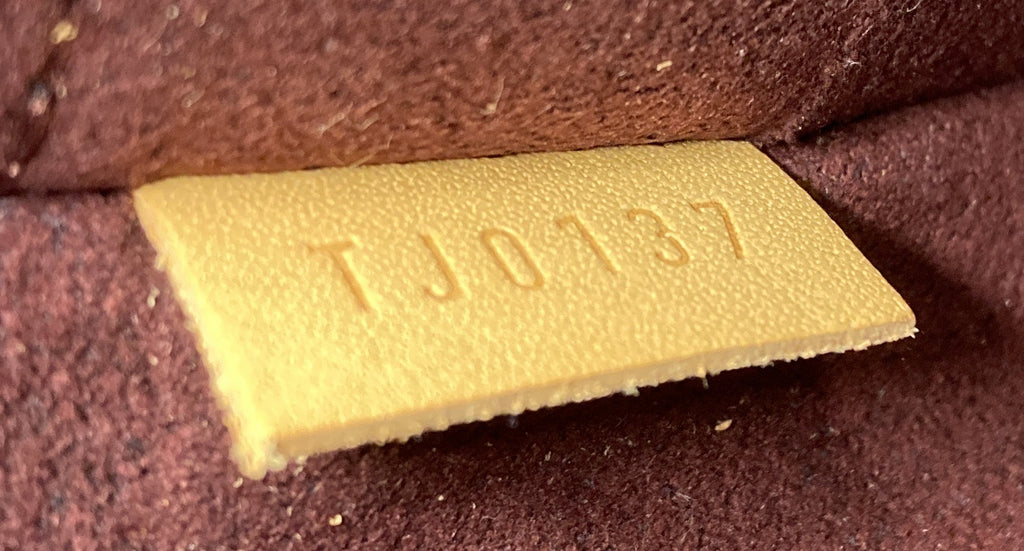 Montaigne Handbag Monogram Canvas BB