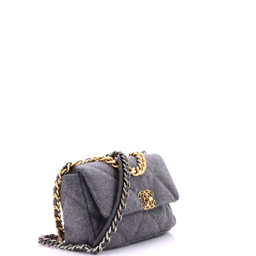 19 Flap Bag Quilted Wool Medium