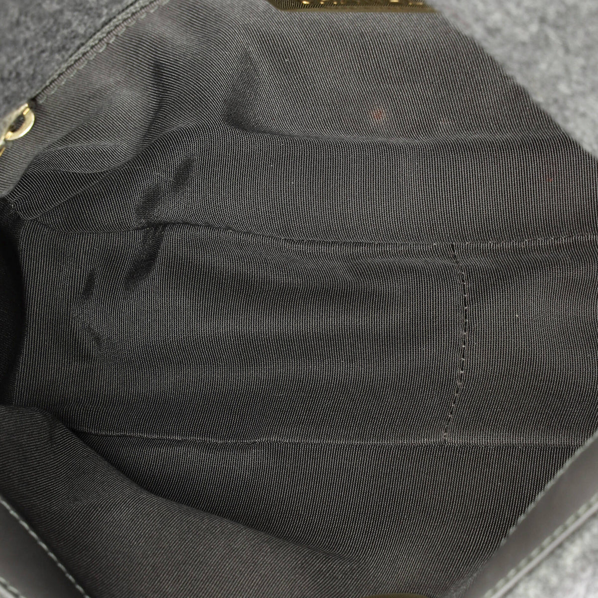19 Flap Bag Quilted Wool Medium