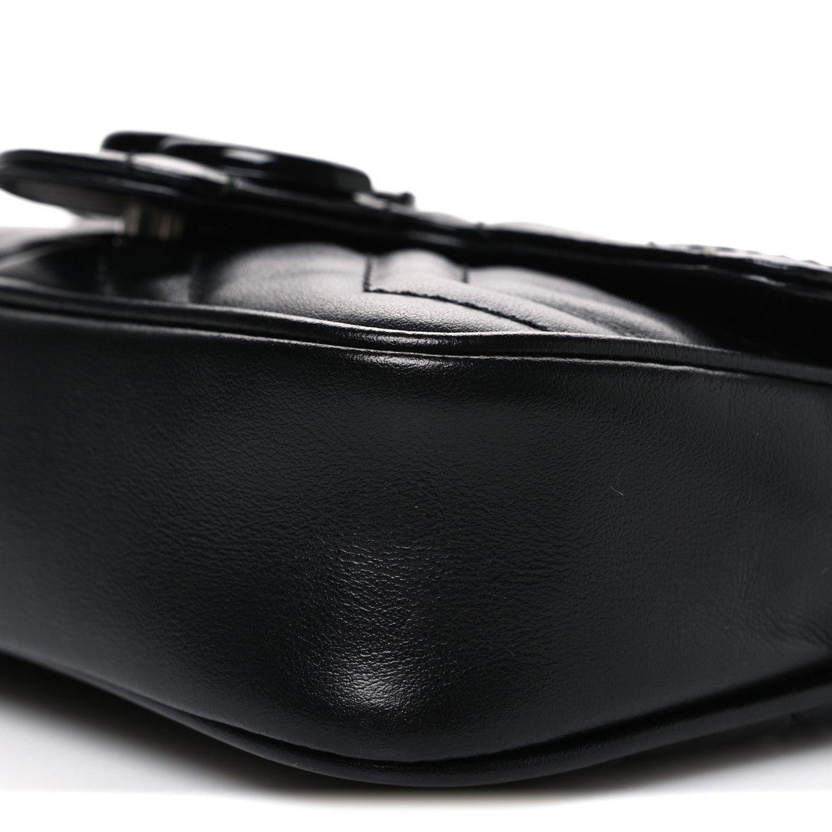 Calfskin Matelasse Monochrome GG Marmont Chain Belt Bag Black