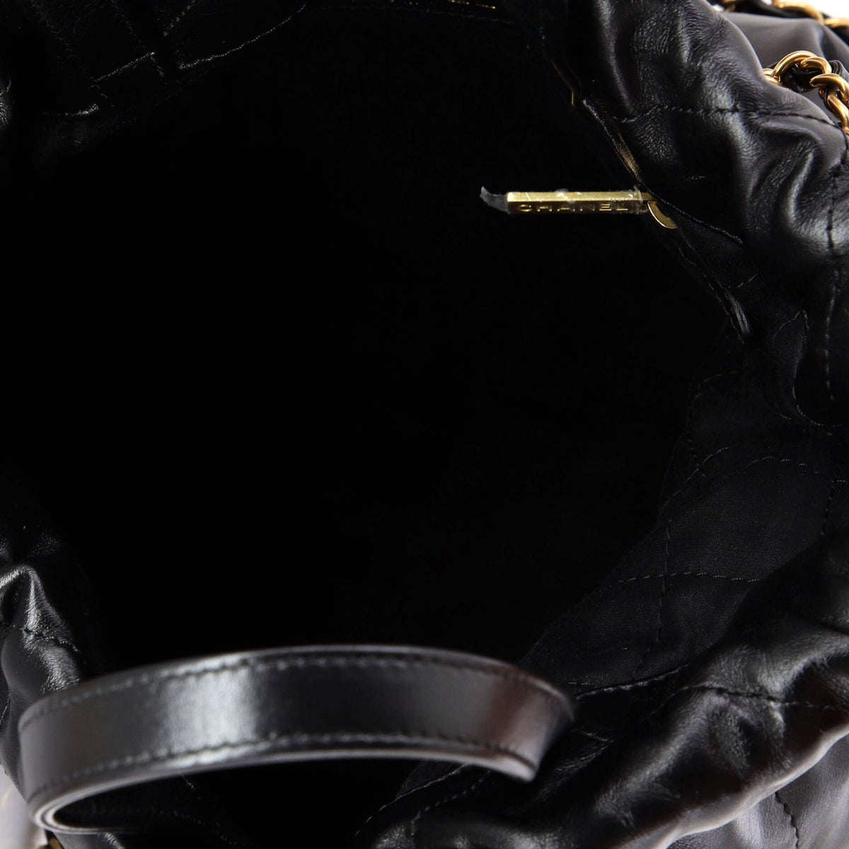 22 Chain Backpack Quilted Calfskin Medium