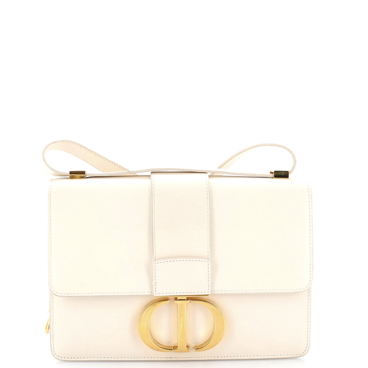 30 Montaigne Flap Bag Leather