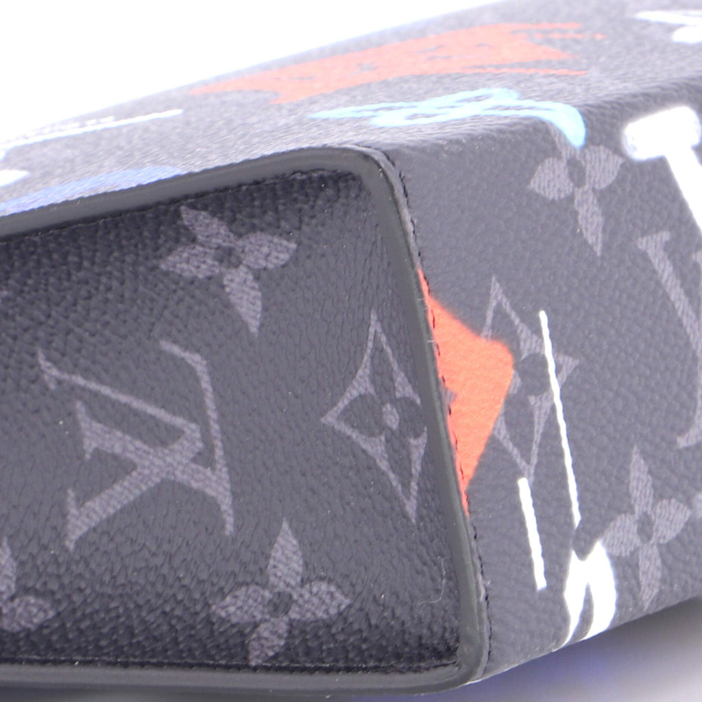 Pochette Voyage Graffiti Monogram Eclipse Canvas MM