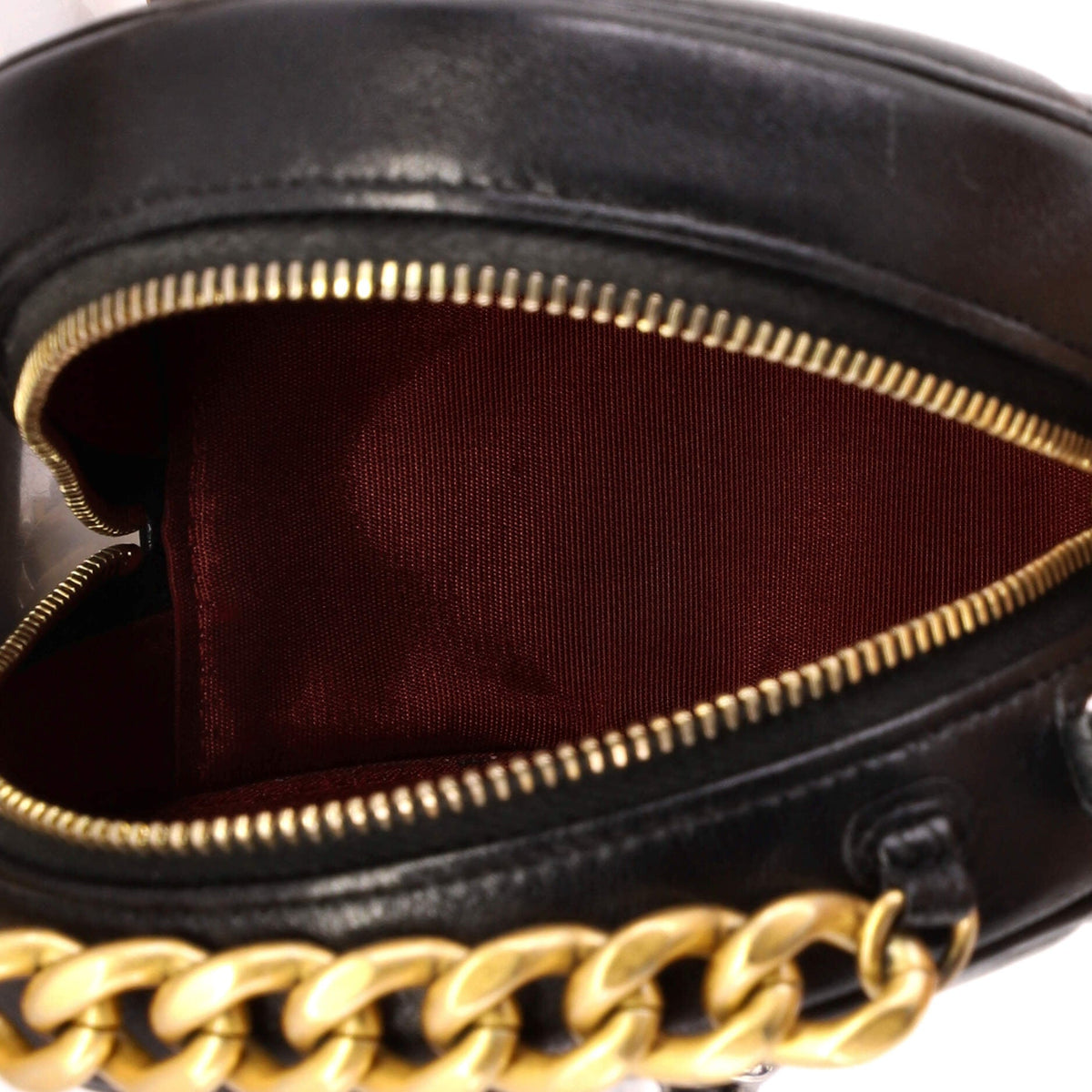 19 Round Clutch with Chain Quilted Leather