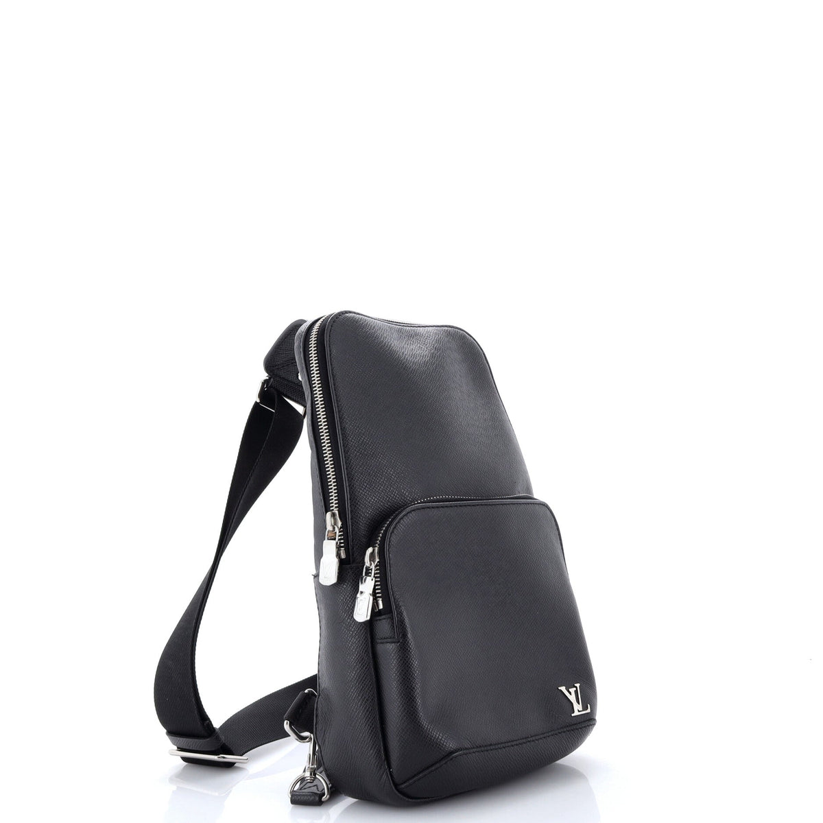 Avenue Sling Bag Taiga Leather