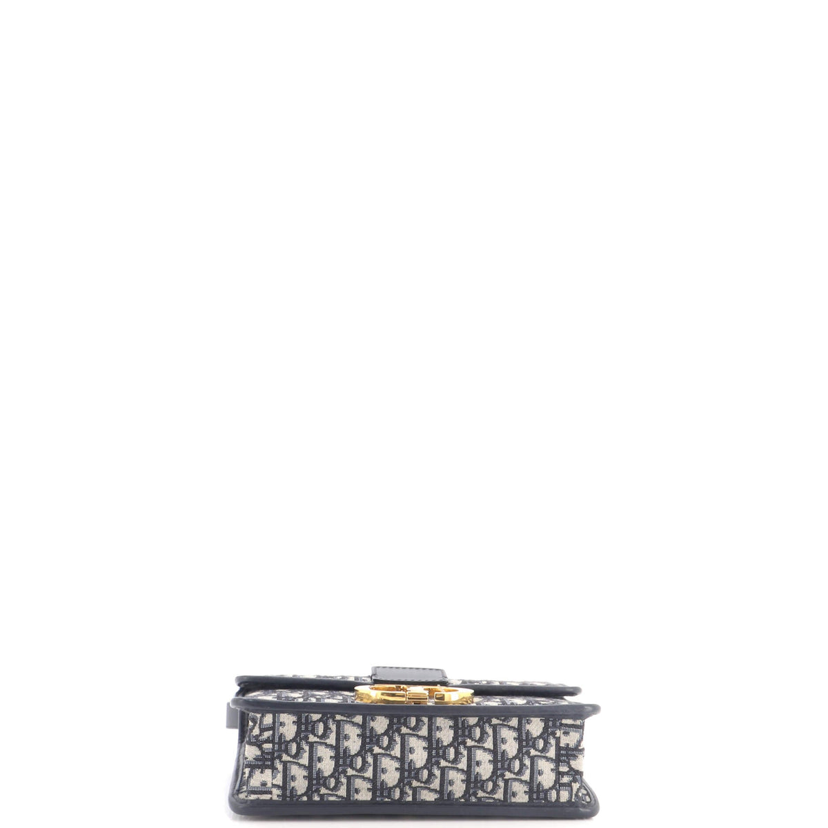30 Montaigne Flap Bag Oblique Canvas