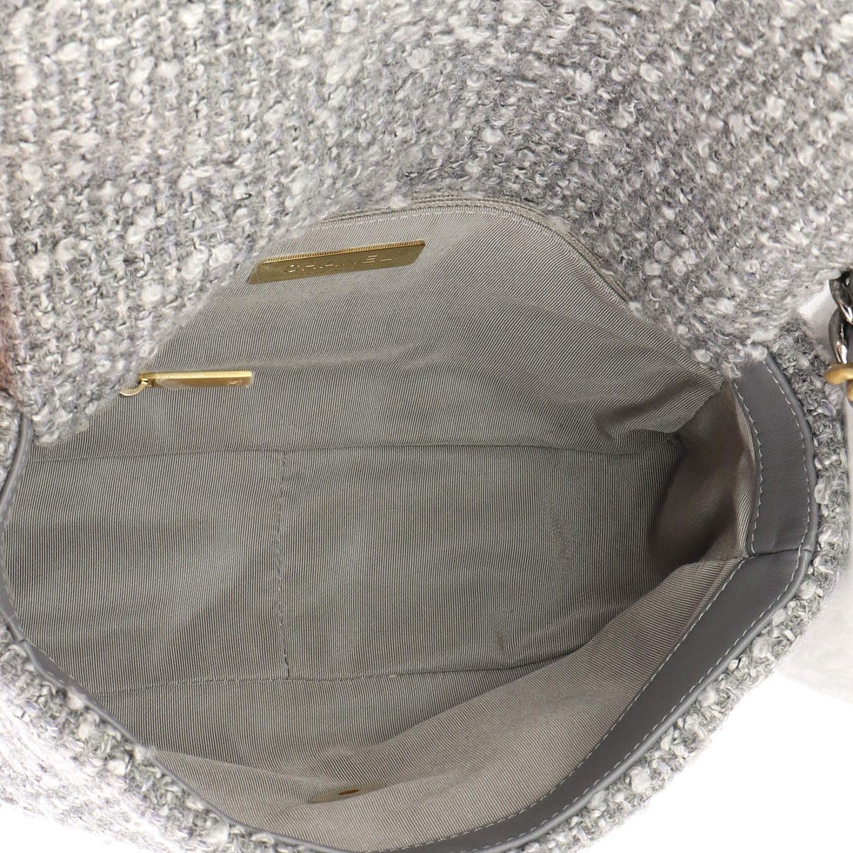 19 Flap Bag Quilted Tweed Medium