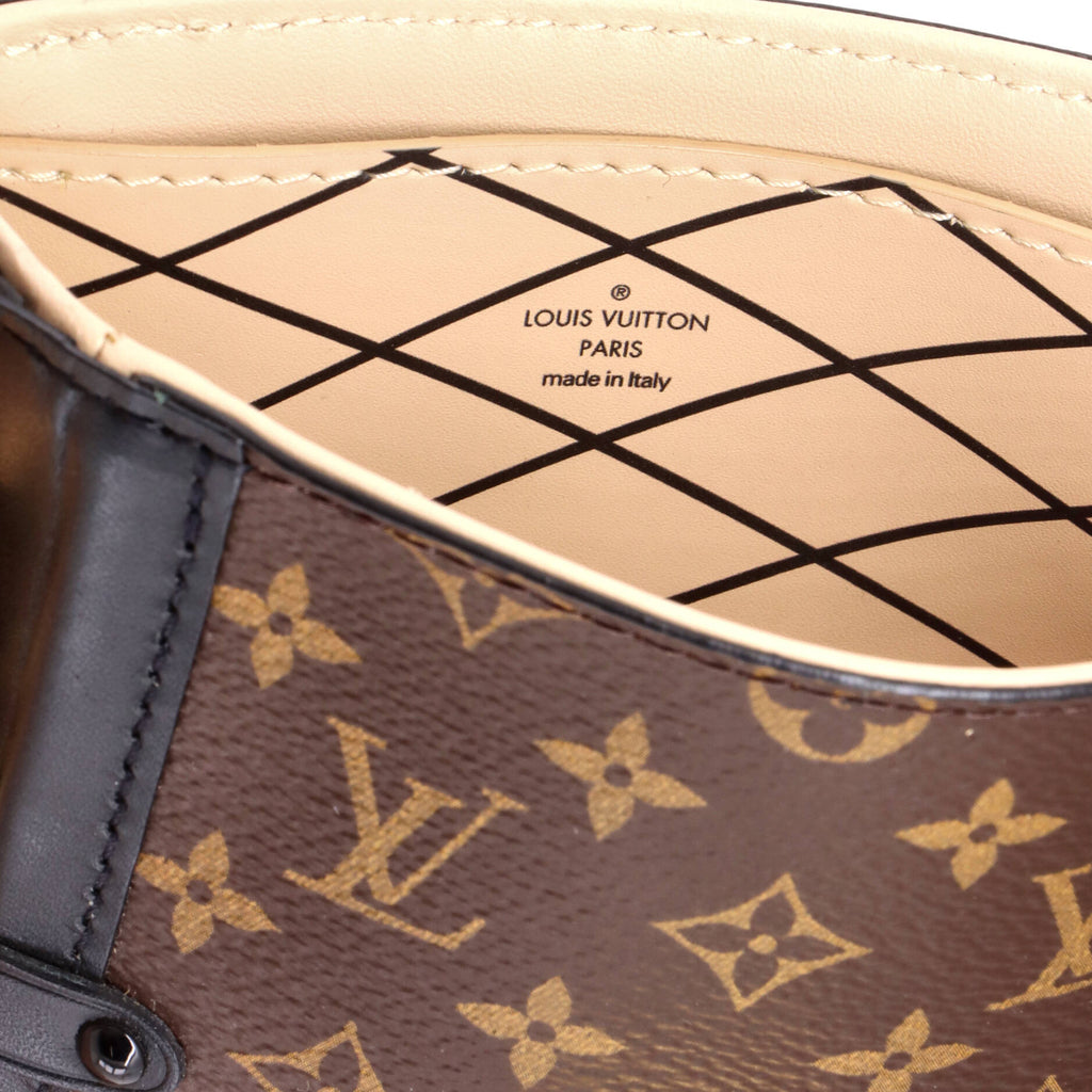 Vertical Trunk Pochette Monogram Canvas