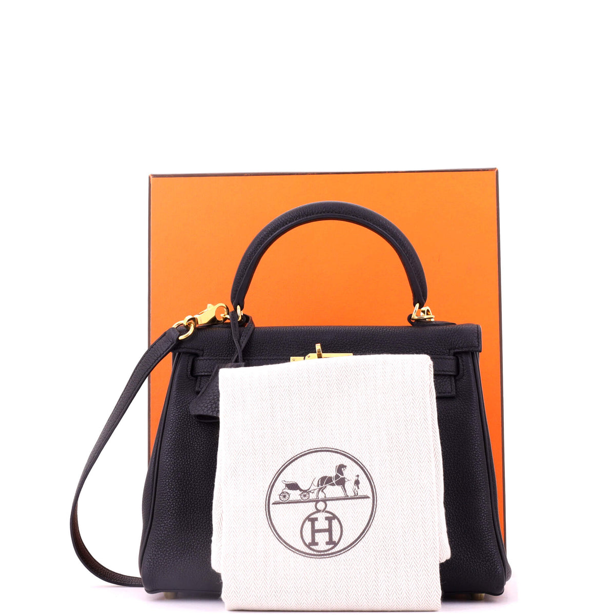Kelly Handbag Noir Togo with Gold Hardware 25