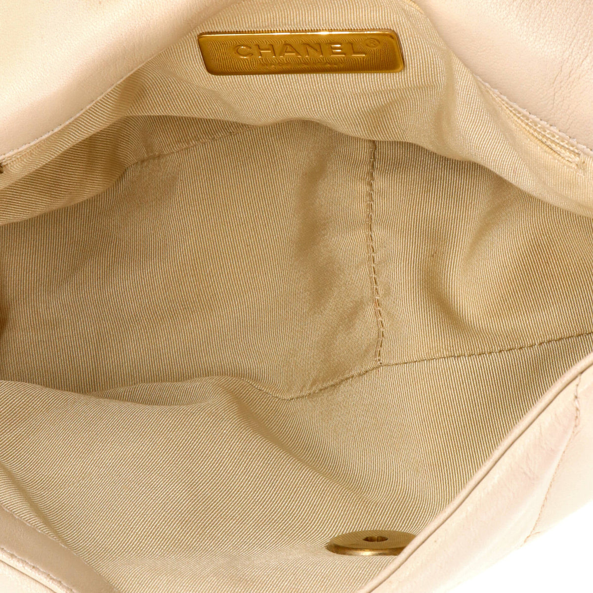 19 Flap Bag Quilted Leather Medium