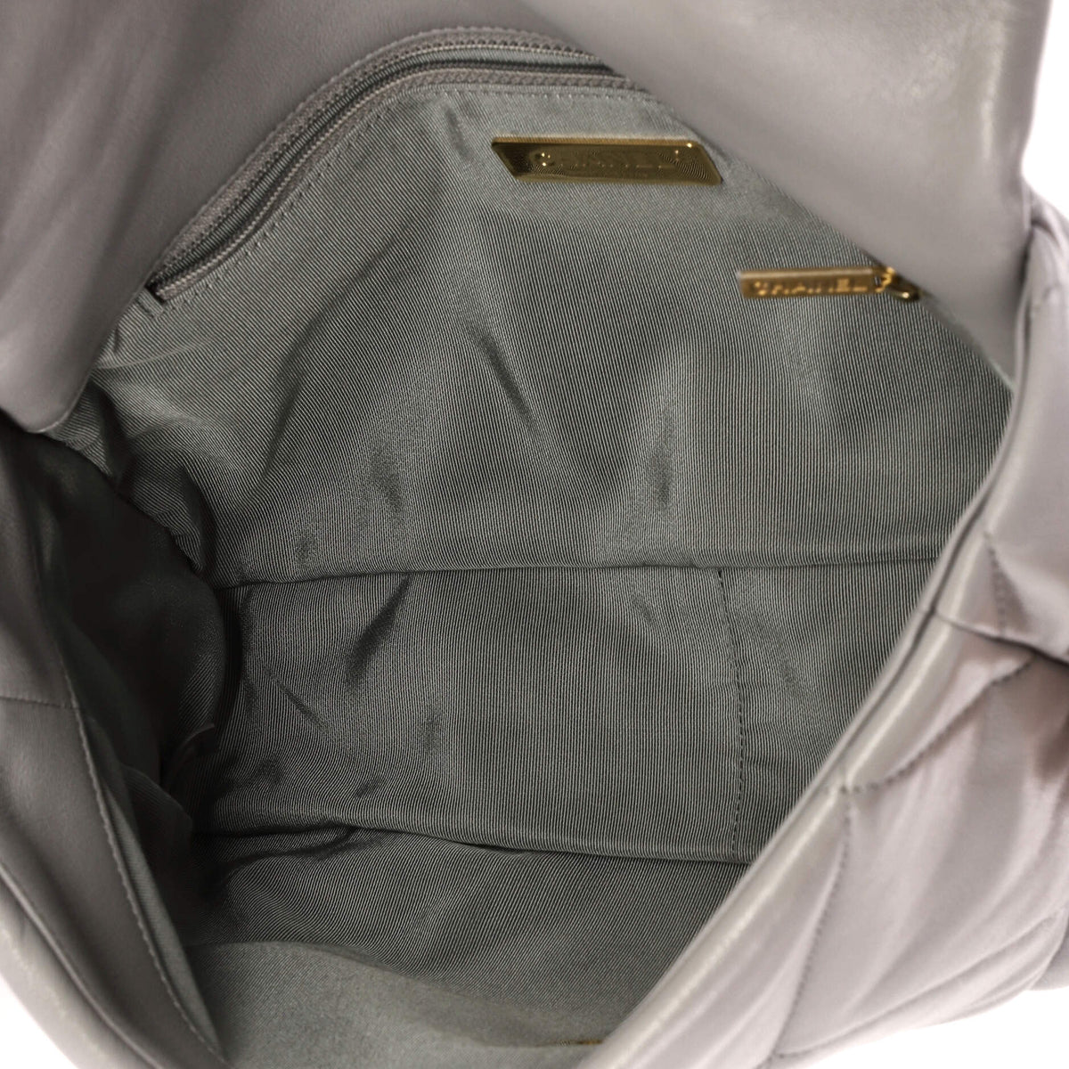 19 Flap Bag Quilted Leather Large