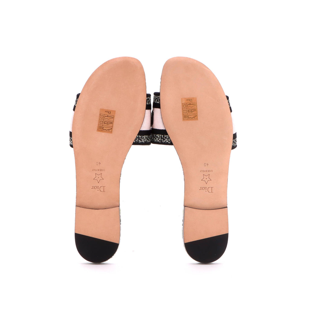 Women's Dway Flat Sandals Embroidered Canvas