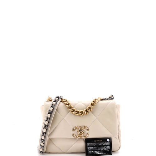19 Flap Bag Quilted Leather Medium