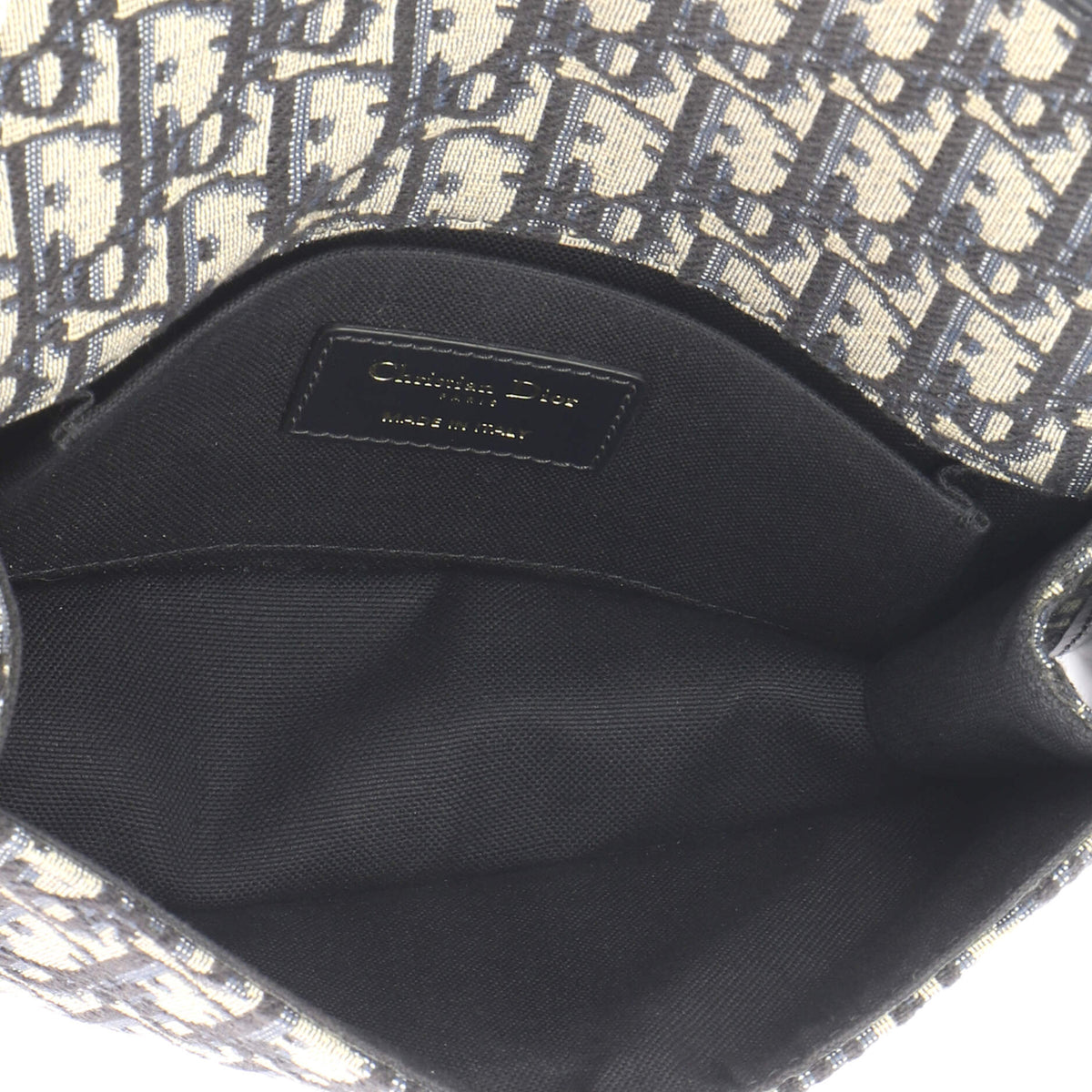30 Montaigne Chain Flap Bag Oblique Canvas East West