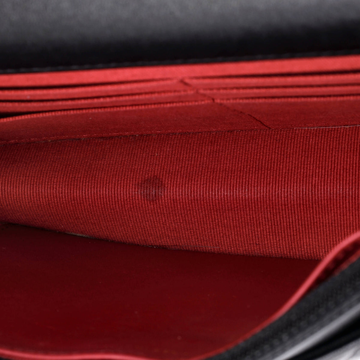 19 Wallet on Chain Quilted Goatskin
