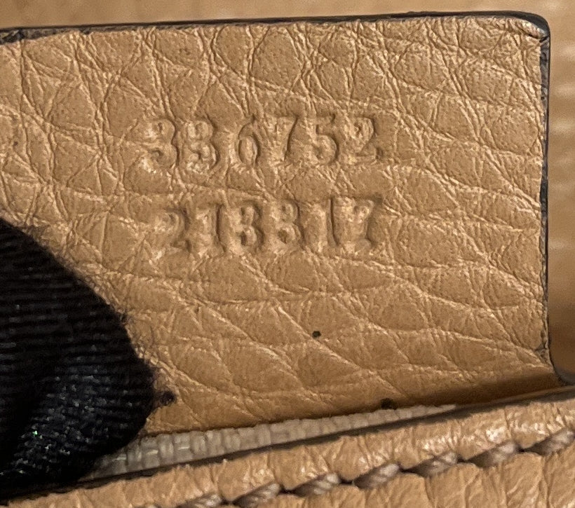Soho Chain Crossbody Bag Leather Medium