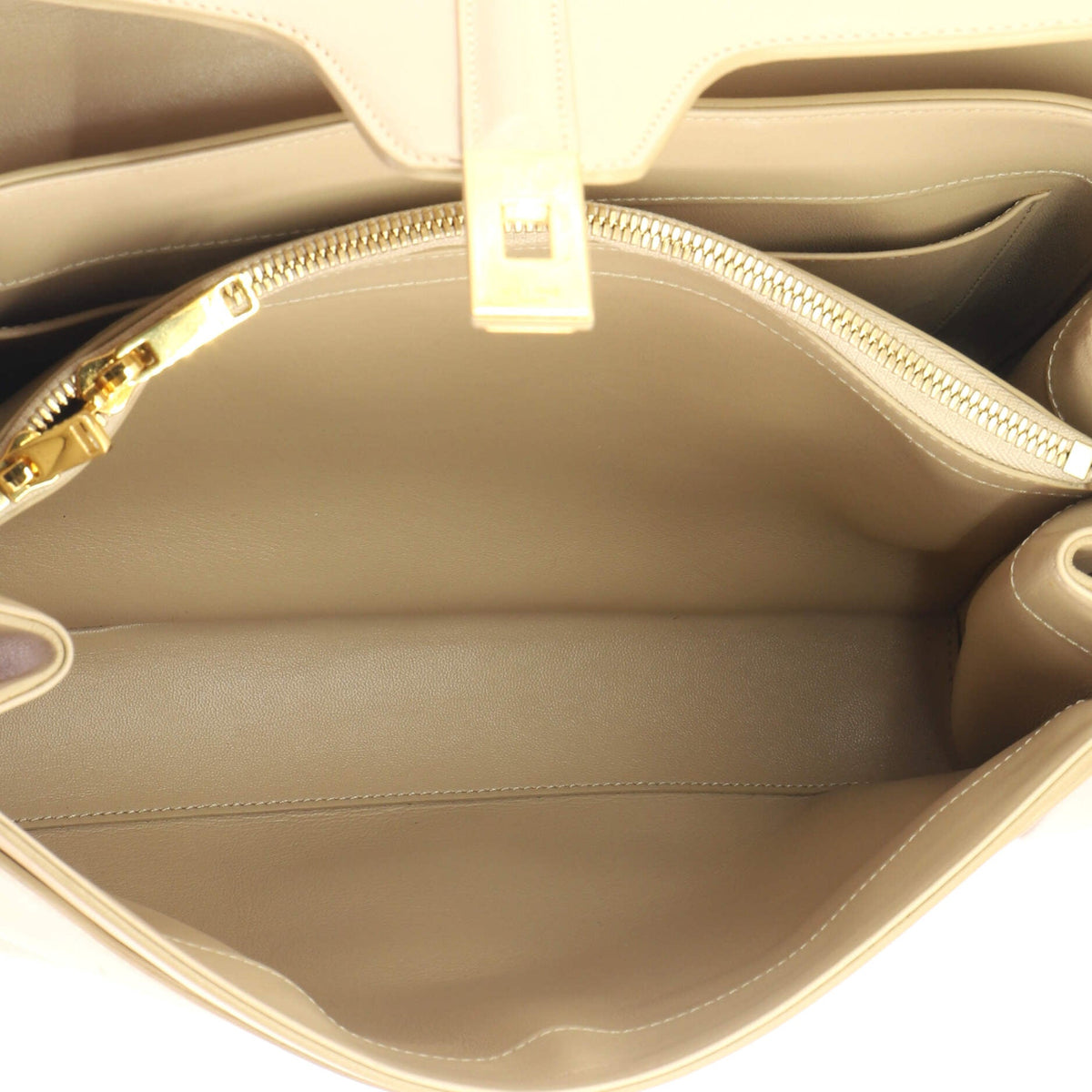 16 Top Handle Bag Smooth Calfskin Medium