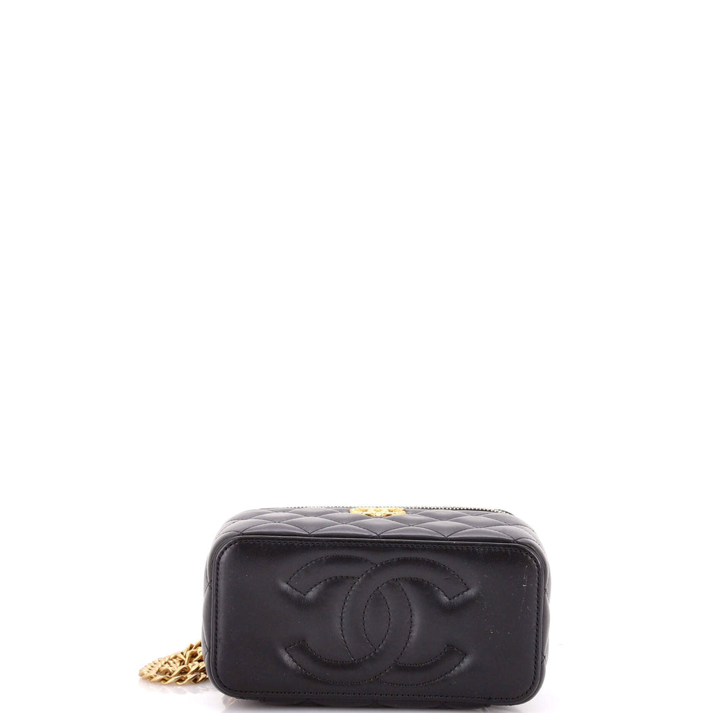 All Slide Long Vanity Case with Chain Quilted Lambskin Small