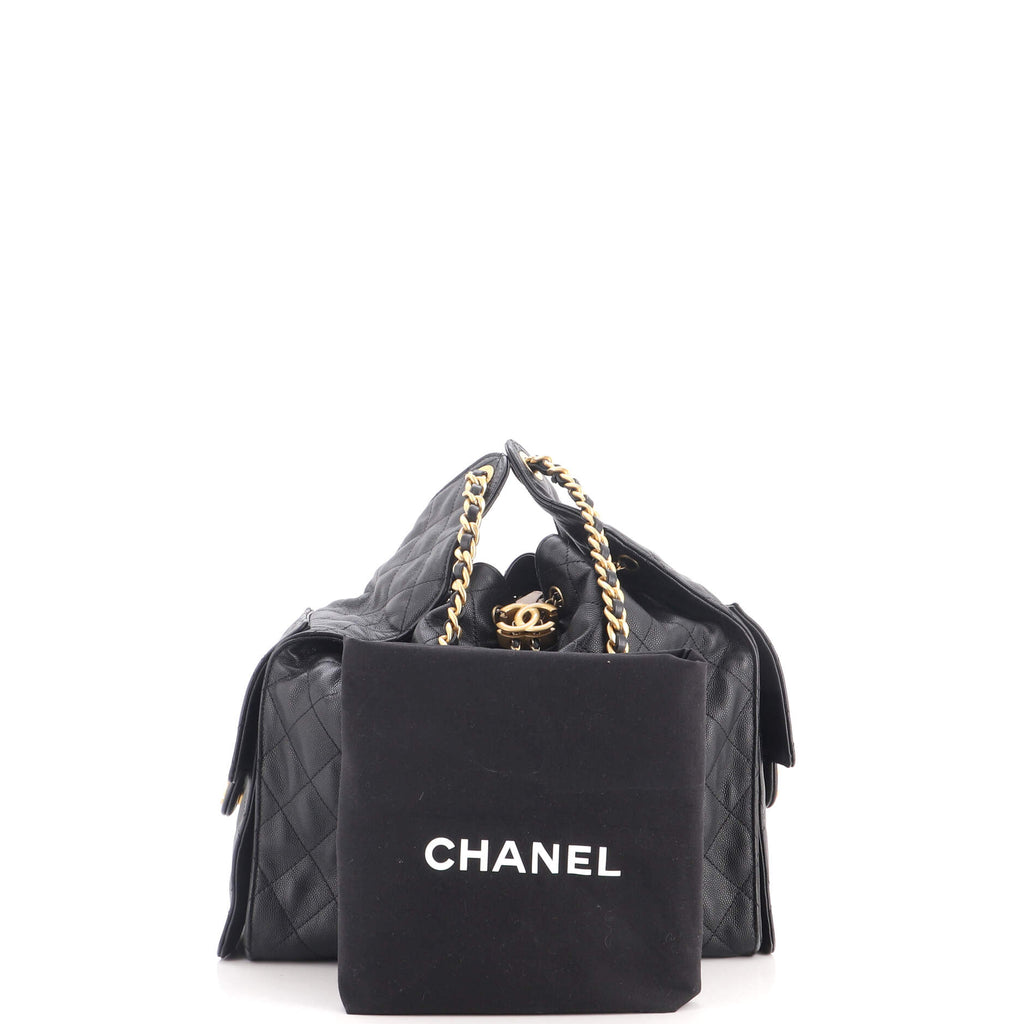 25 Hobo Bag Quilted Caviar Medium