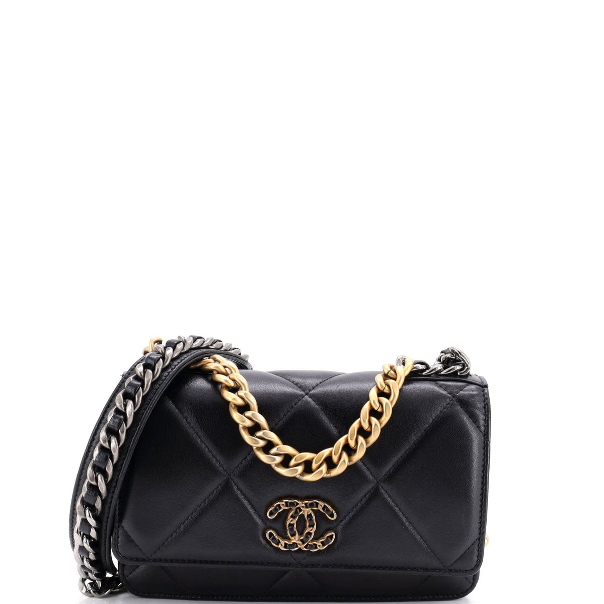 19 Wallet on Chain Quilted Lambskin