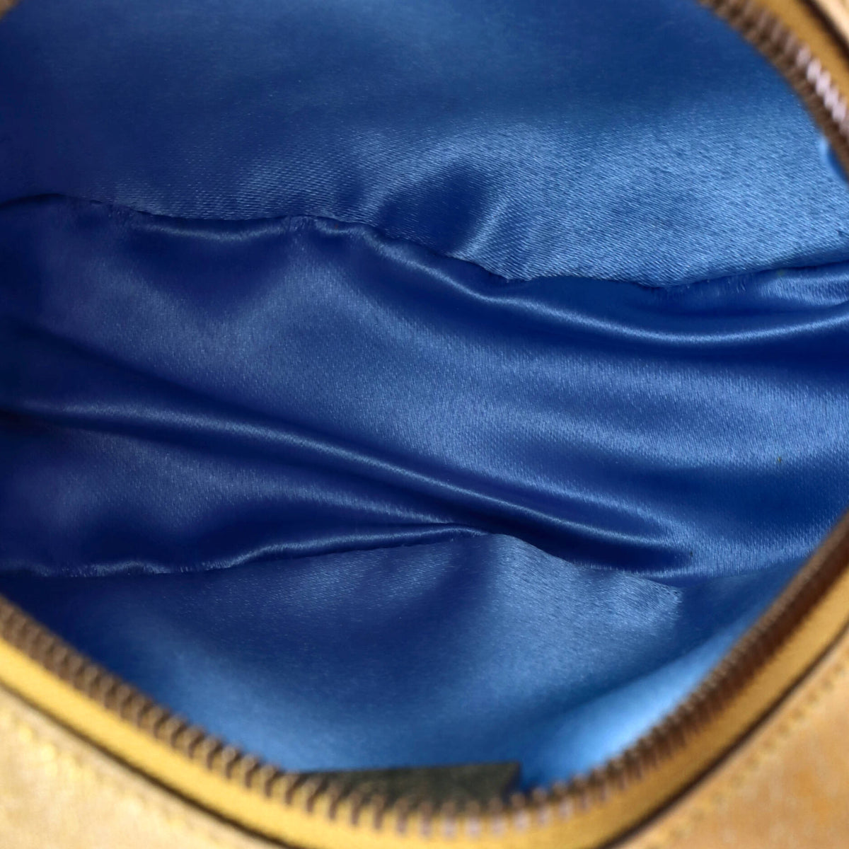 GG Marmont Round Shoulder Bag Matelasse Leather Mini