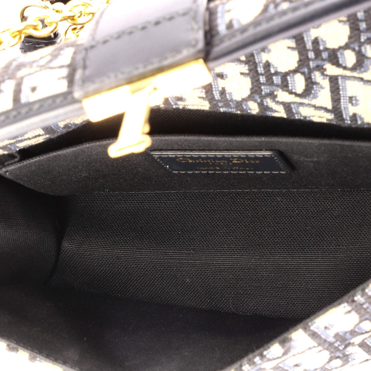30 Montaigne Chain Flap Bag Oblique Canvas East West