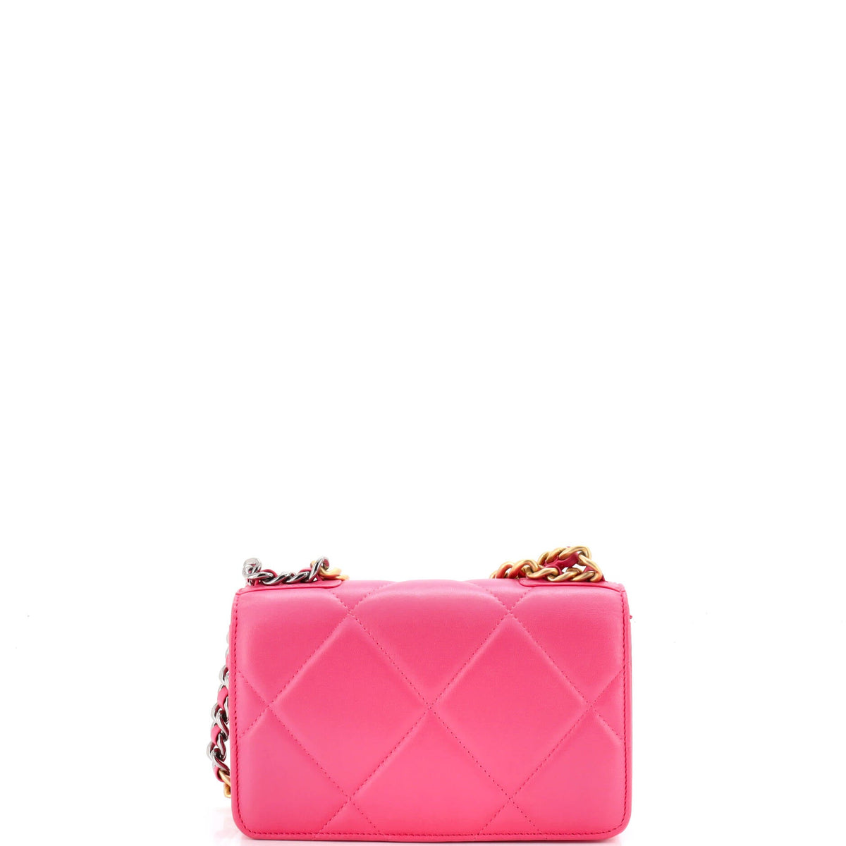 19 Wallet on Chain Quilted Lambskin