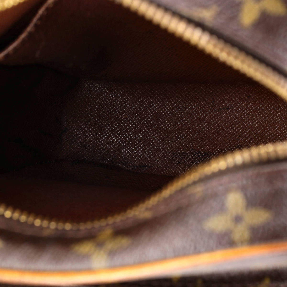 Amazone Bag Monogram Canvas MM