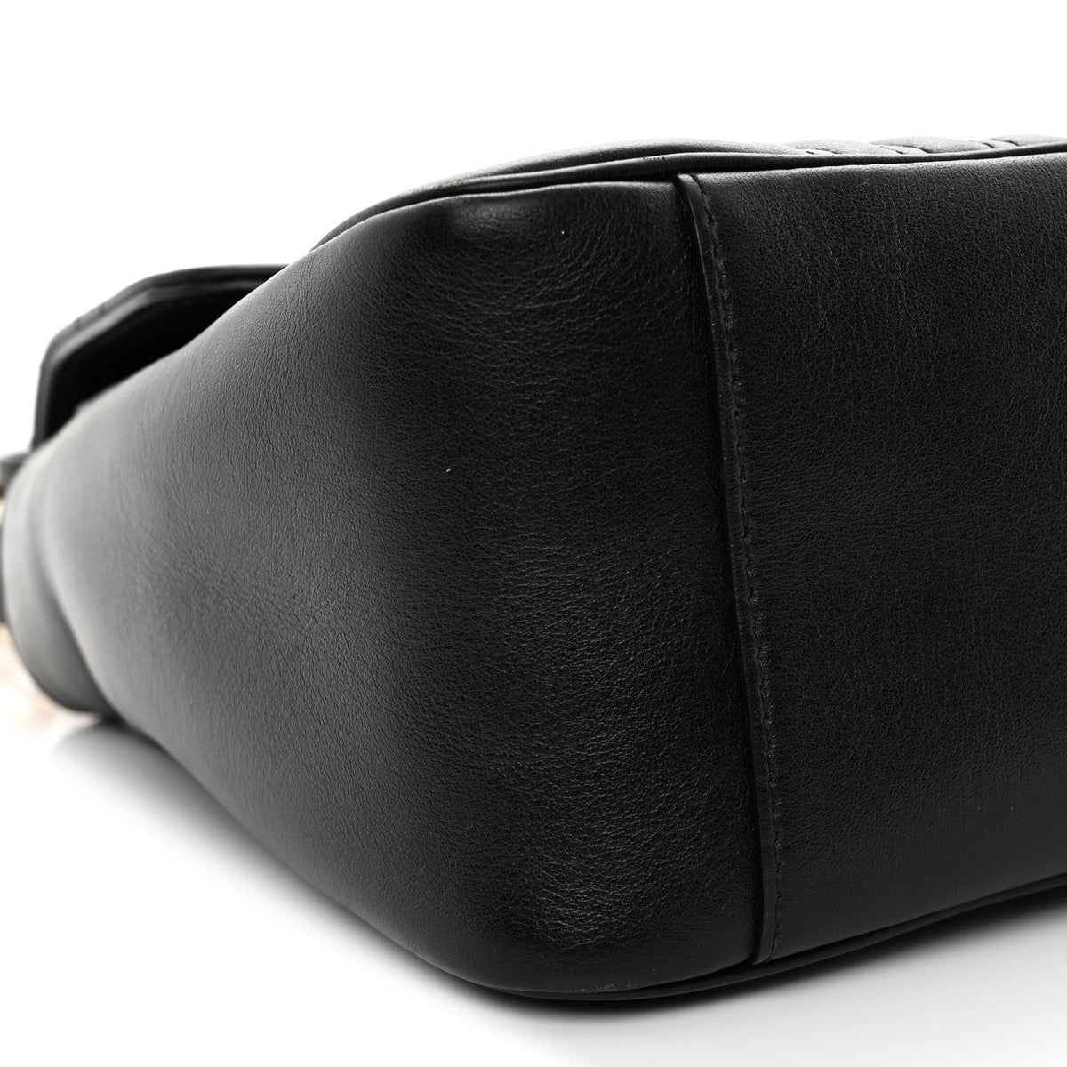 Calfskin Matelasse Small GG Marmont Top Handle Shoulder Bag Black