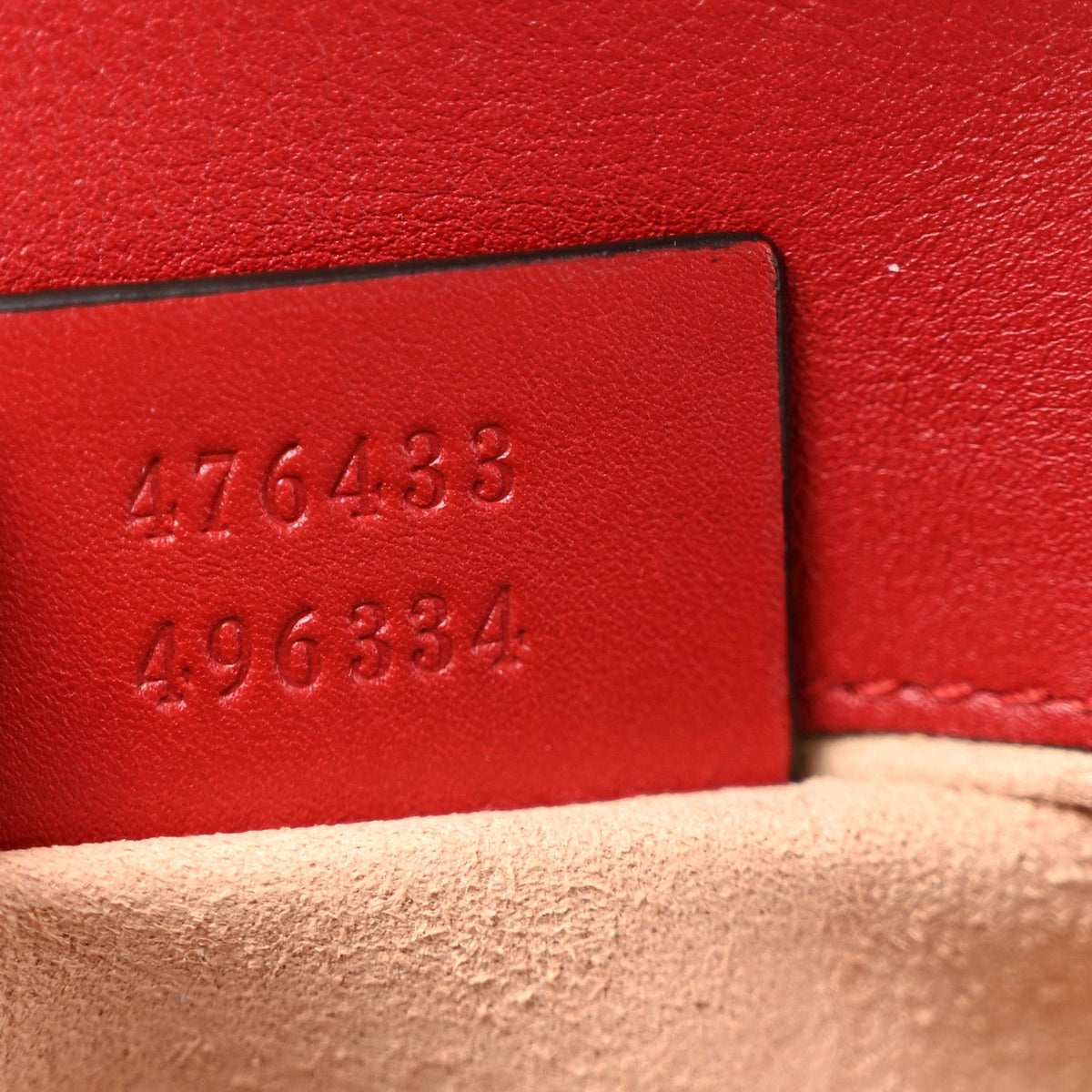 Calfskin Matelasse Super Mini GG Marmont Shoulder Bag Hibiscus Red