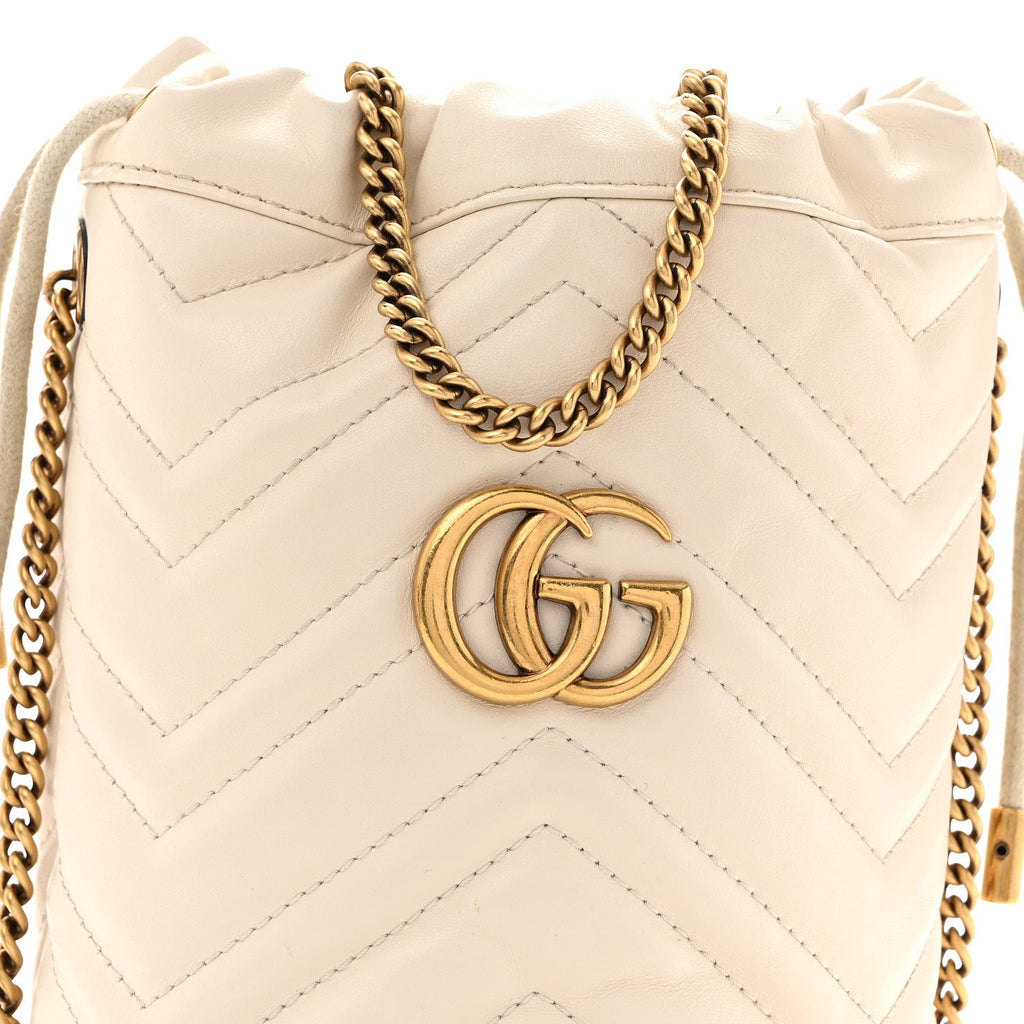 Calfskin Matelasse Mini GG Marmont 2.0 Bucket Bag White