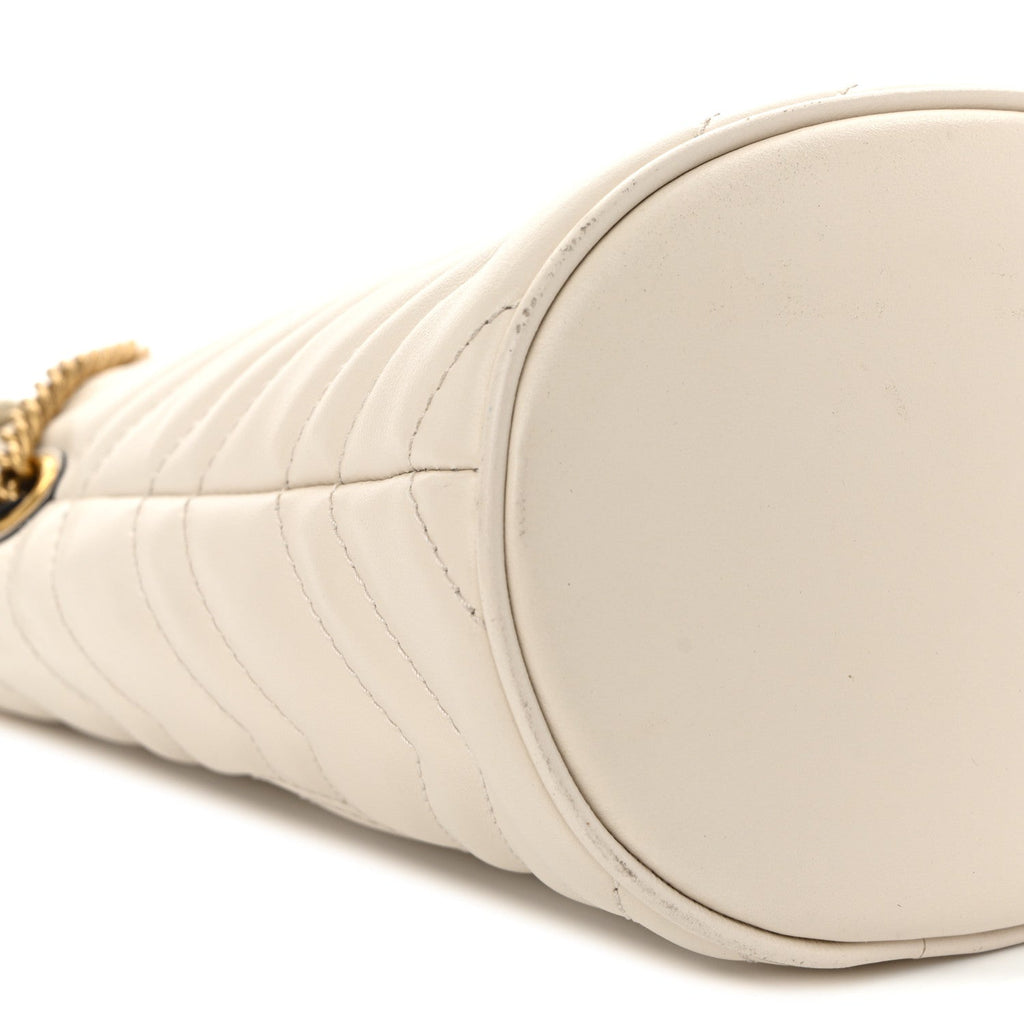 Calfskin Matelasse Mini GG Marmont 2.0 Bucket Bag White