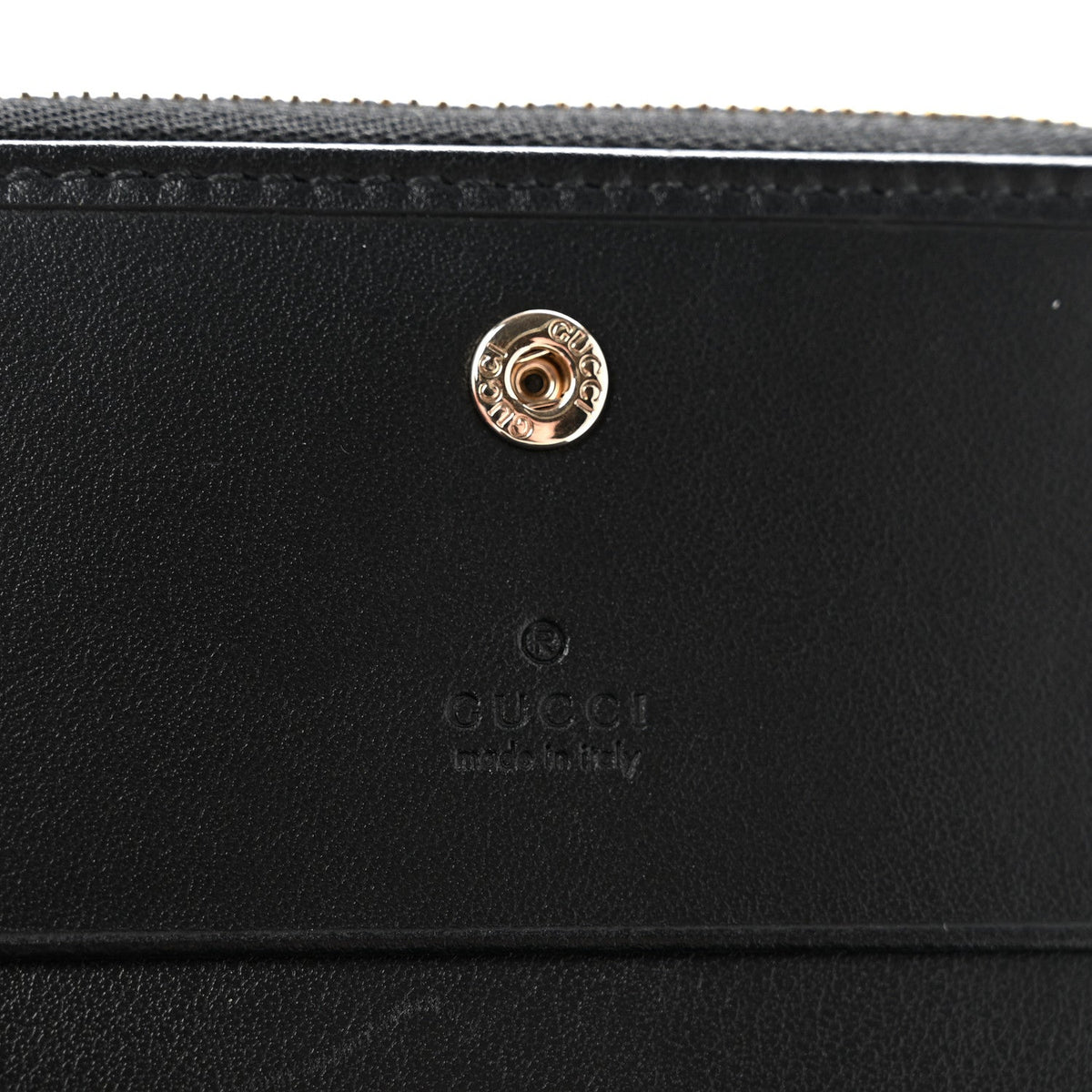 Calfskin Matelasse GG Marmont Compact Wallet Black