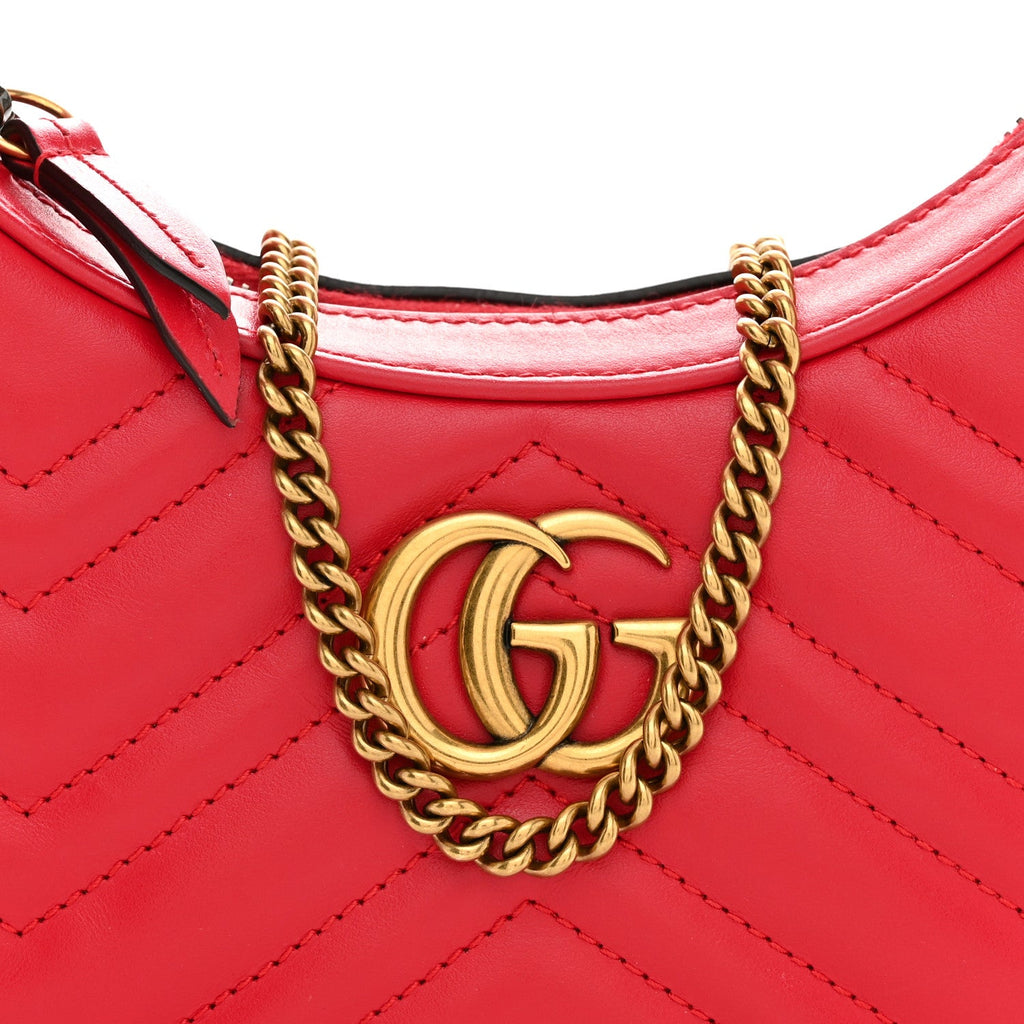 Calfskin Matelasse Chevron Mini GG Marmont Half Moon Hobo Rosso