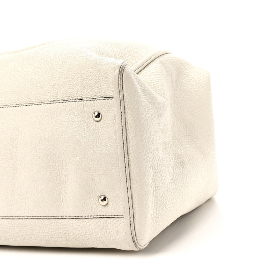 Pebbled Calfskin Large Soho Shoulder Bag Off White