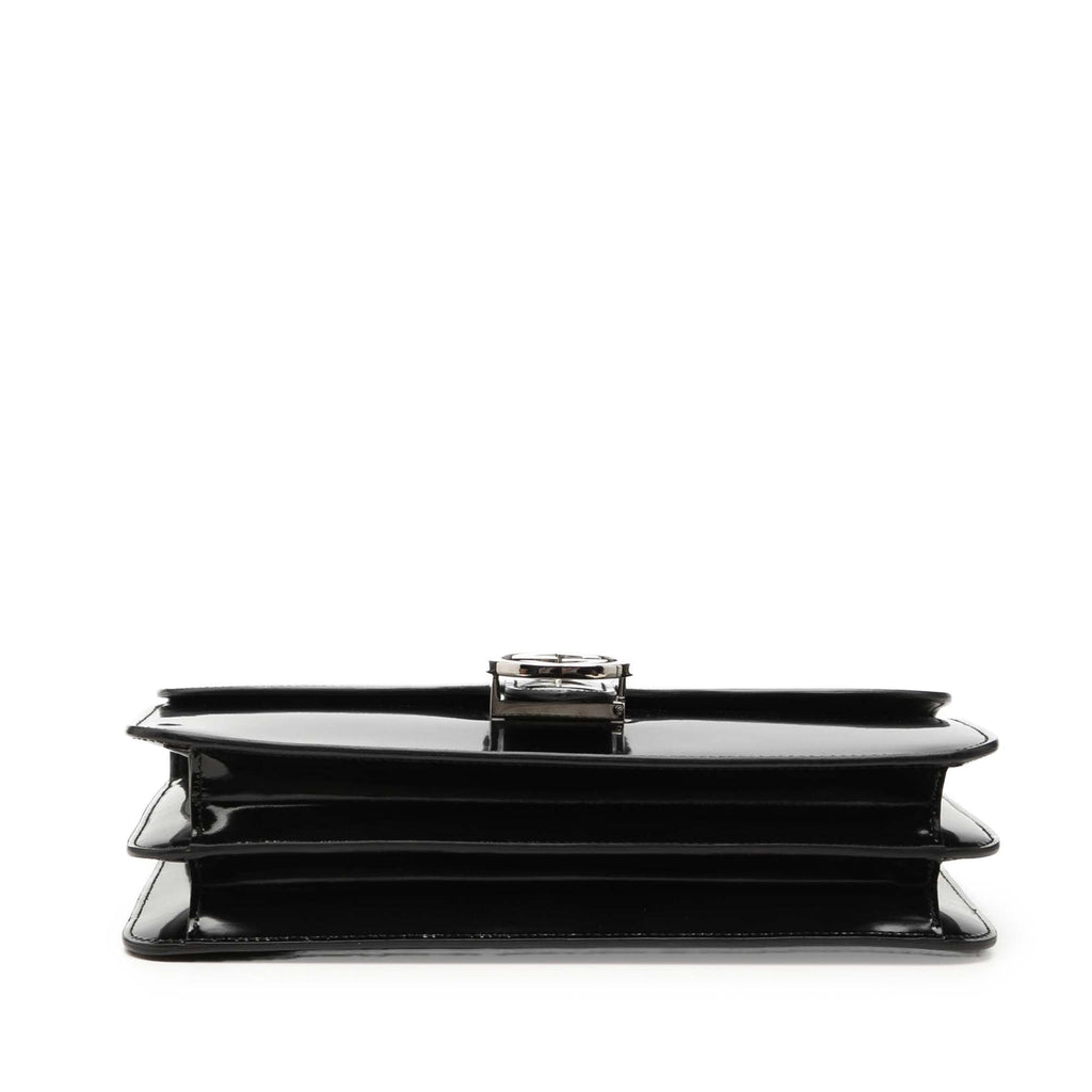 Interlocking Shoulder Bag Patent Medium